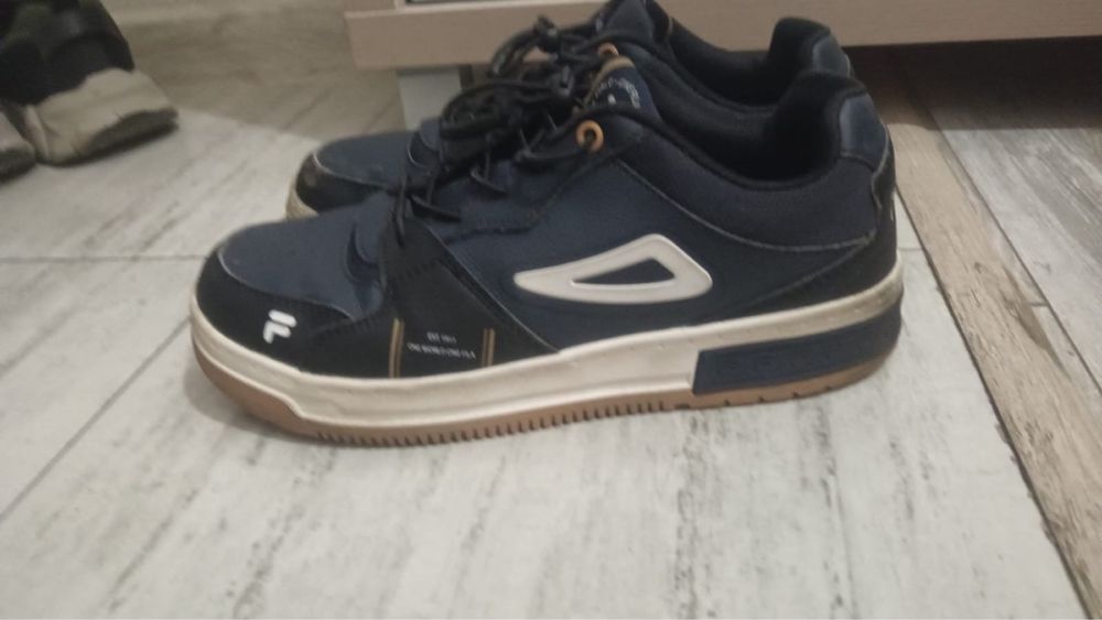 Продам б/у обквь 35-37 р.