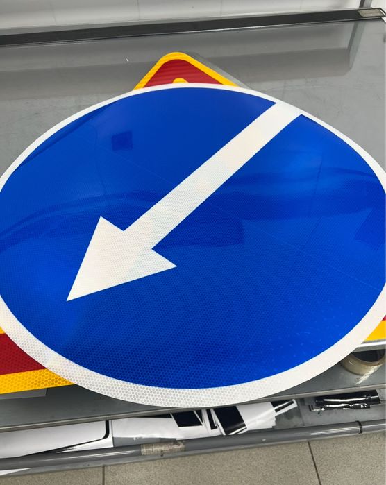 Знаки дорожного движения