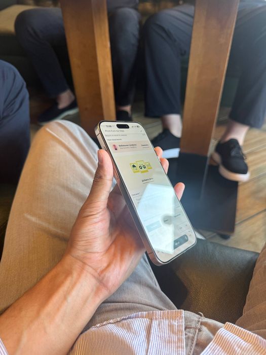 iPhone 16 pro max 256gb