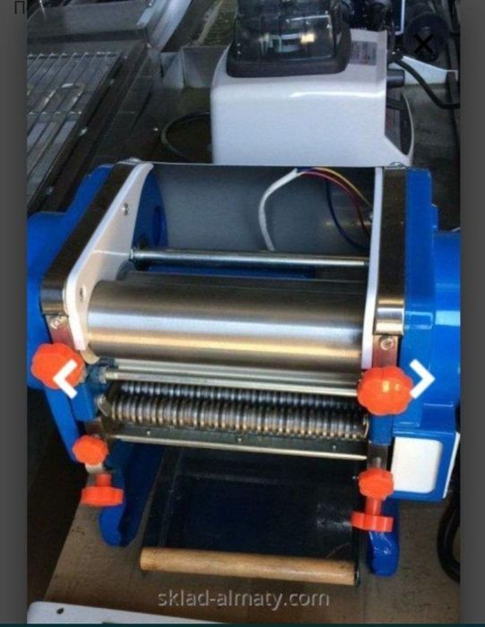 Lag'mon aparat. Lag'mon xamirni cho'zib bergich