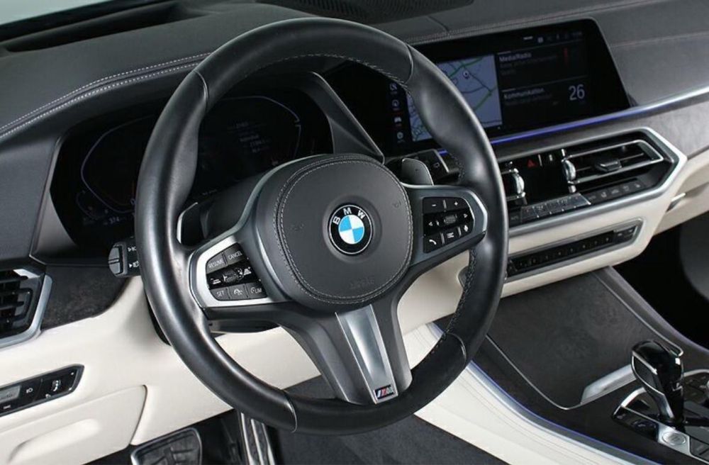 Șofer Privat – Servicii de Transport Premium / Protocol