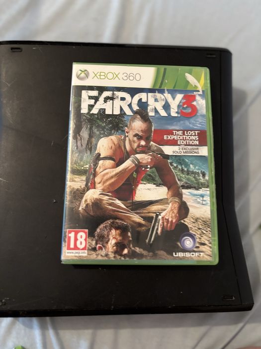 Xbox360 cu 3 jocuri