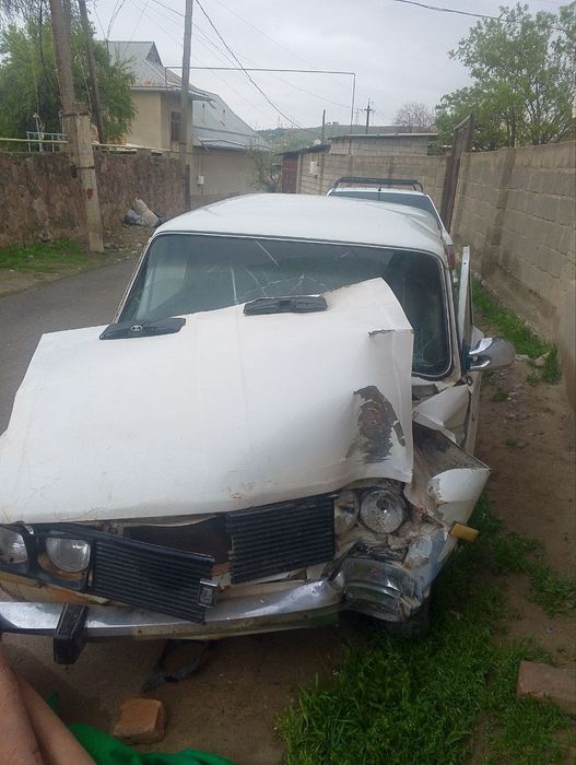 Jiguli sotiladi oladiganlar tel