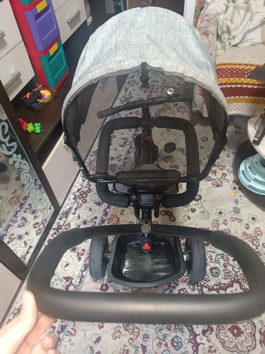 Продаю трёхколёсный детский велосипед