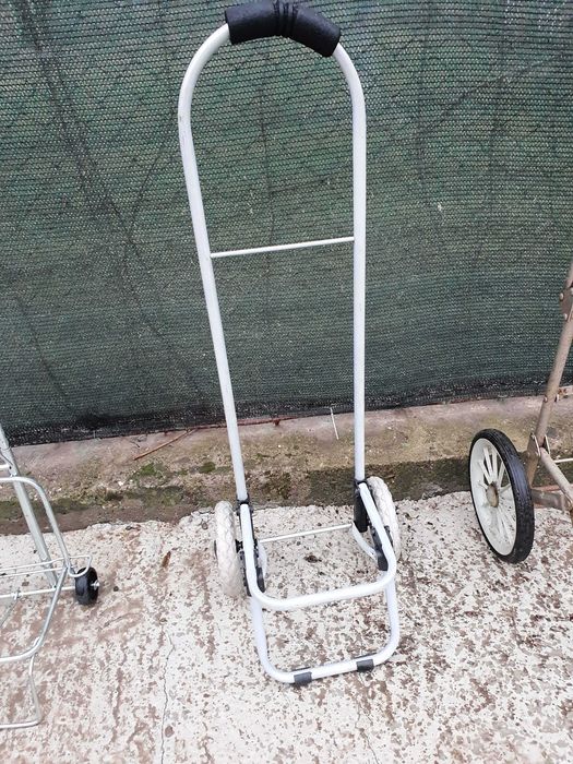 Carucior pe 2 roti pentru butelie, rezervorul de fecale, alte bagaje