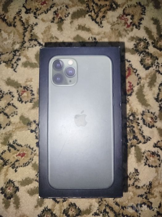 Iphone 11 pro Б/у с коробкой