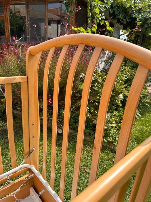 Дървена детска кошара