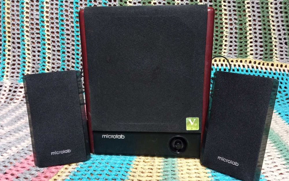 Колонки Microlab 2.1 продам