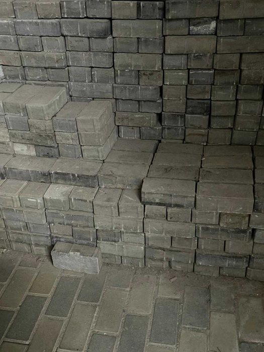 брусчатка кирпичи на пол