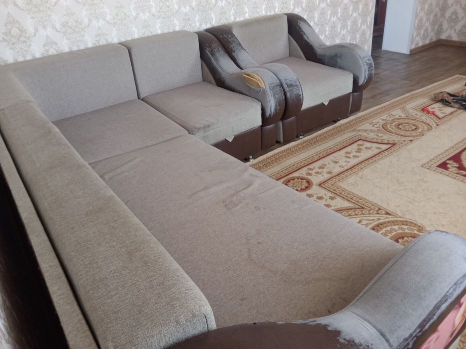 Продам диван б/у (самовывоз)