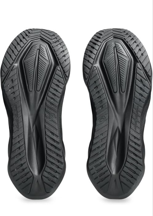Кроссовки Asics NOVABLAST 5