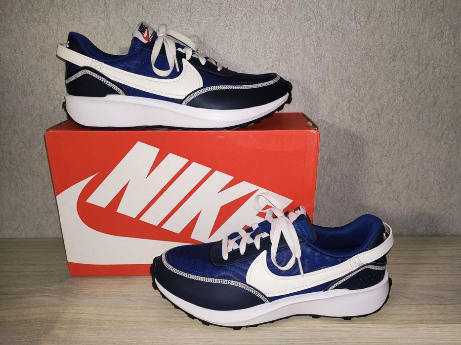 Маратонки NIKE Waffle