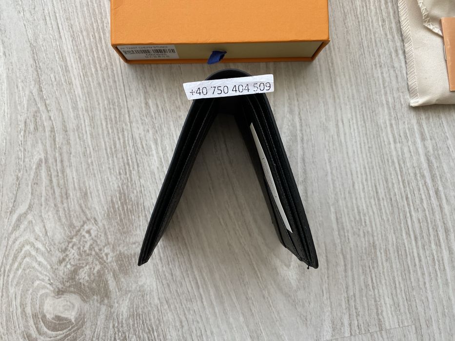 Portofel Louis Vuitton Negru ( Logo Mic )