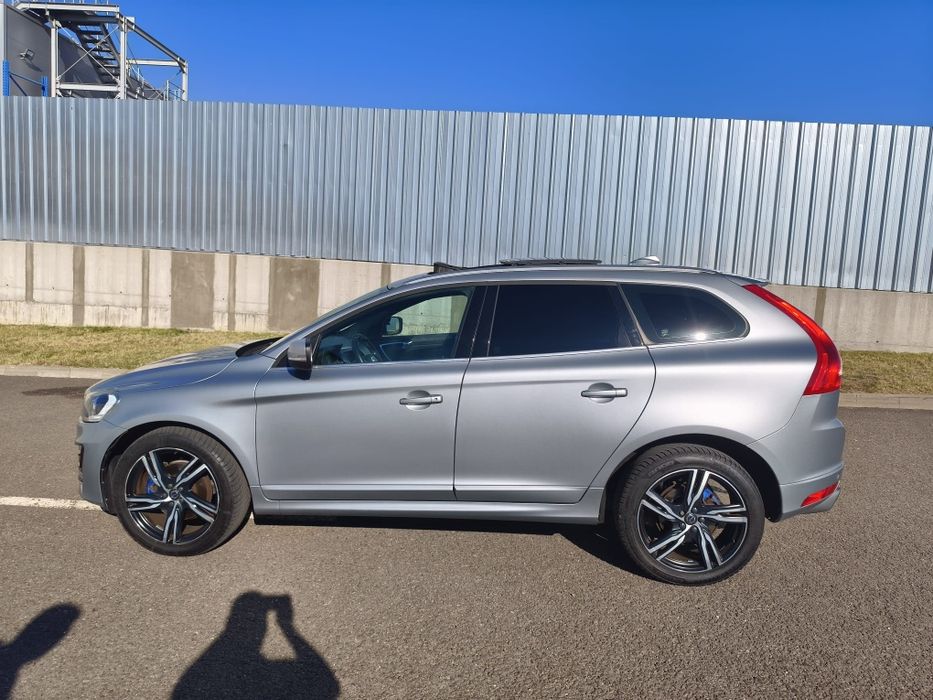 VOLVO XC 60 /AN 2016/2.4 Diesel 190 CP/CUTIE AUTOMATA /TRACȚIUNE 4* 4