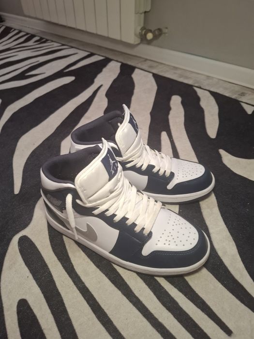 Jordan one dark blue