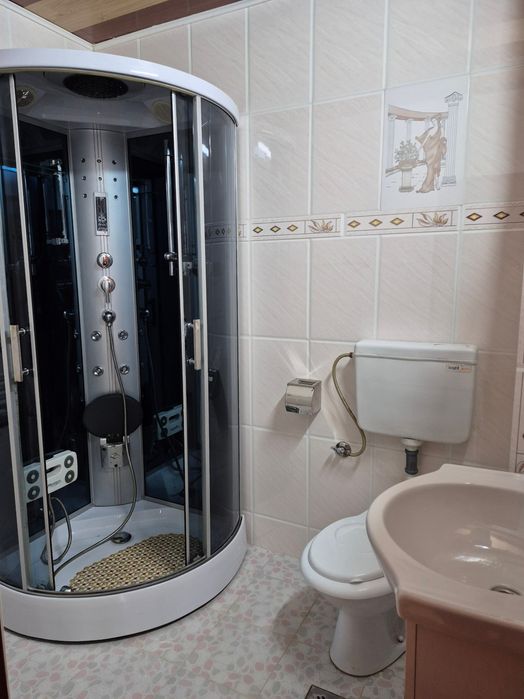 Cazare echipe muncitori Eforie Nord – condiții bune, preț avantajos!