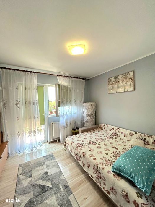 Apartament 2 camere, decomandat, zona Lipovei
