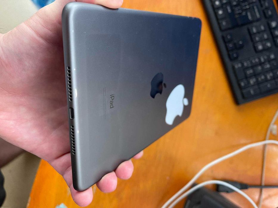 iPad mini 5th generation 64GB