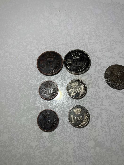 5 Lei   1885Carol I , r e p l i c a