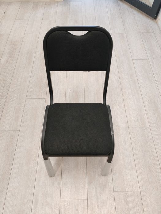 Turon stul, sifati zo'r, holati a'lo. Optomga kelishiladi