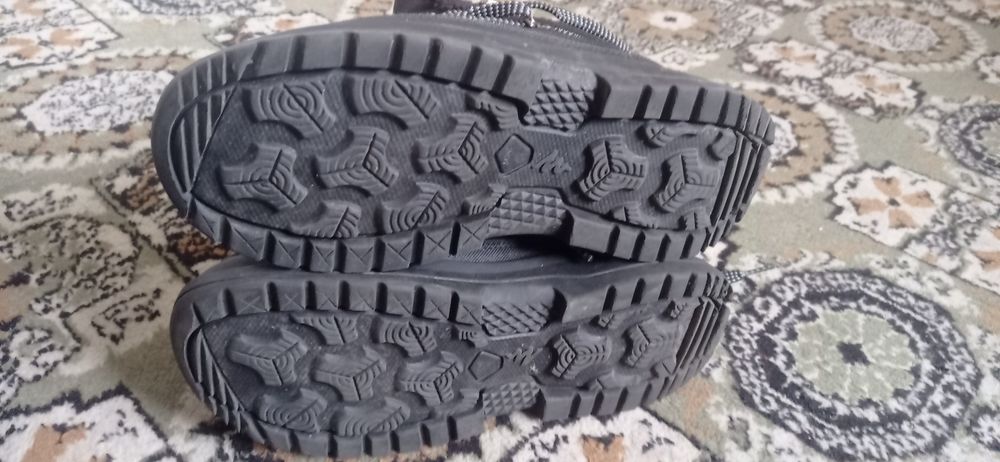 Vând ghete impermeabile de iarnă