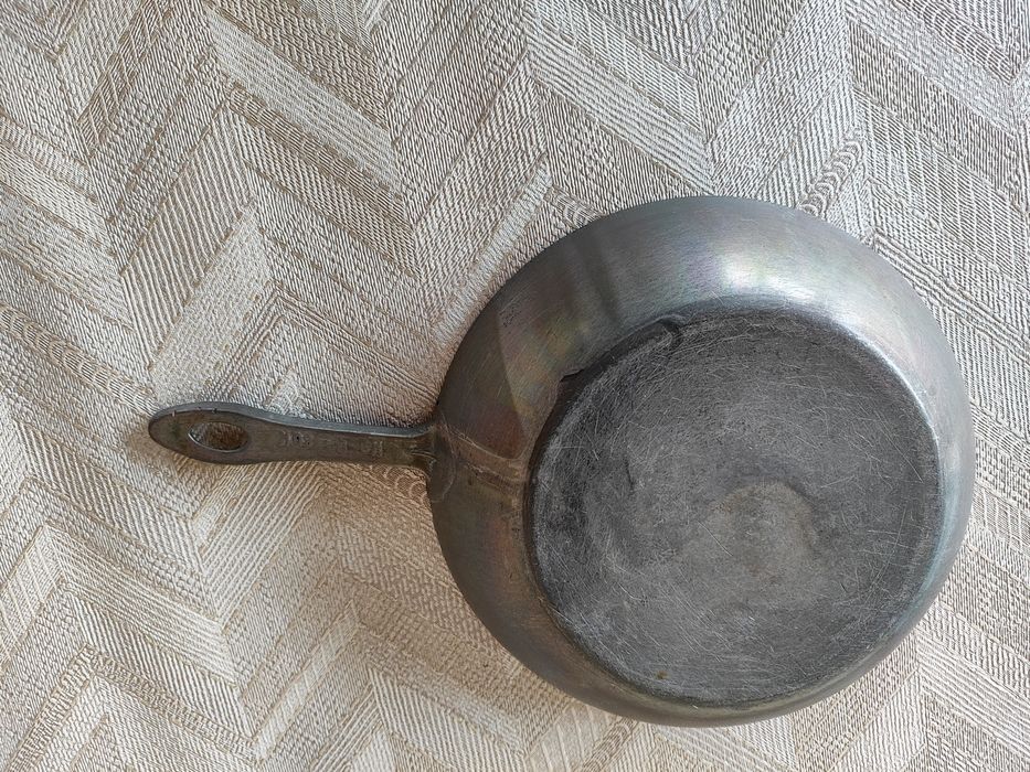 Сковорода б.у. совеиская