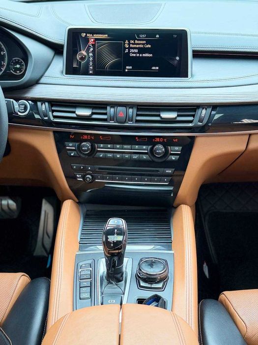 Sotuvda BMW X6 xDrive 35i avtomashinamiz