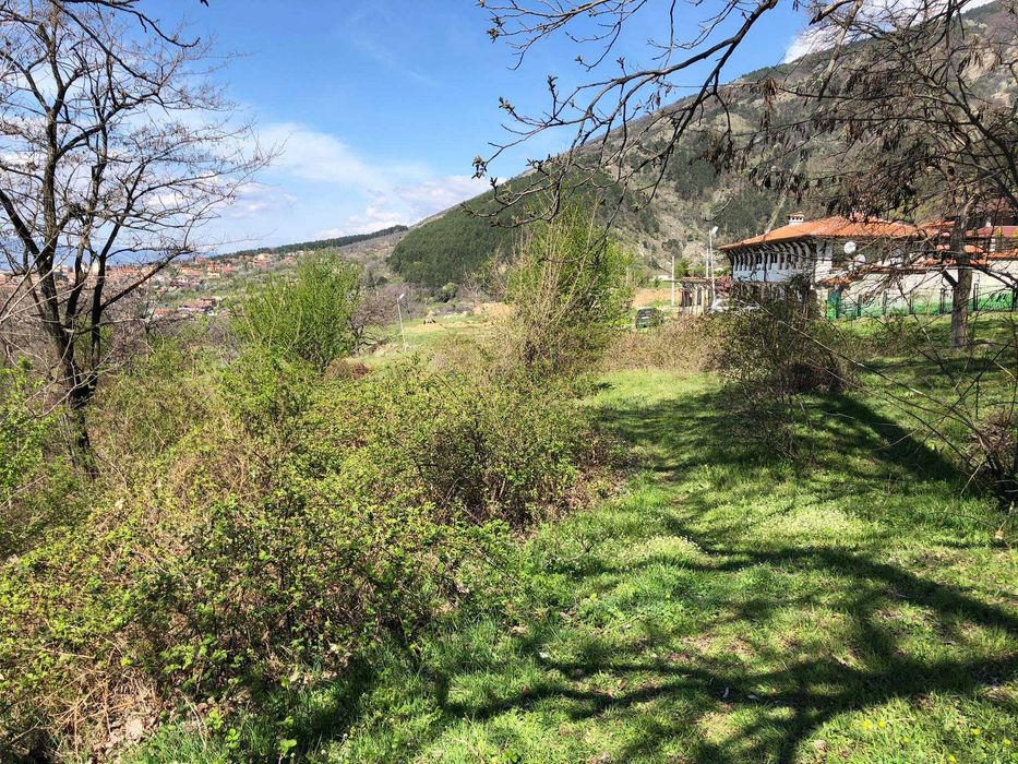 Продава се Парцел в Карлово - 700 кв.м за 99 €/кв.м - Снимка #3