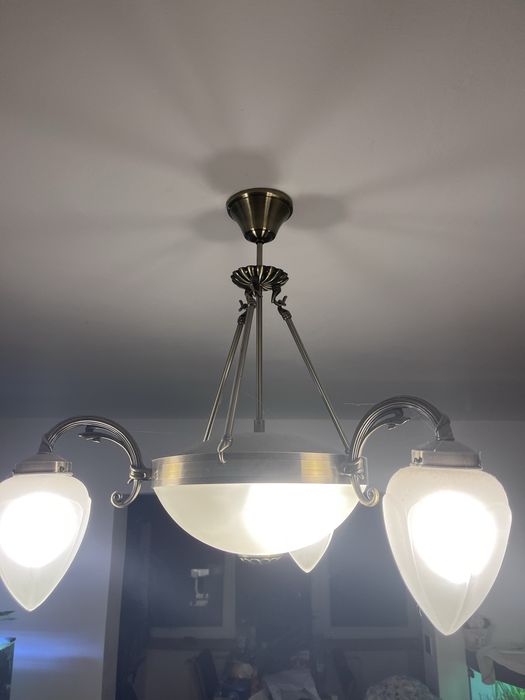 Candelabru lustra bec 2faze