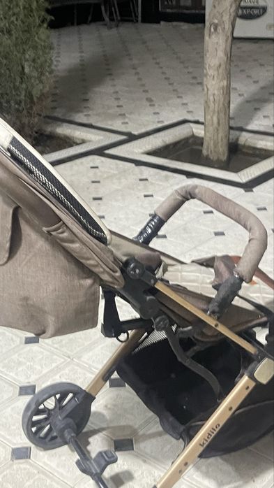 Прадается детская коляска