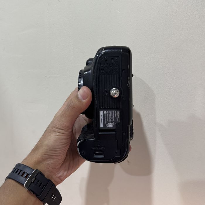 Фотоапарат Canon 5d mark IV