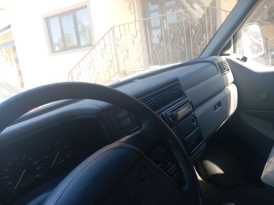 De vanzare vw t4 2.5 tdi acv.