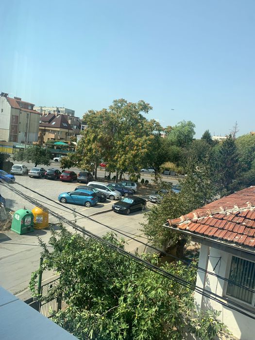Продавам апартамент