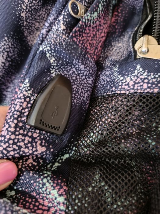 Ученическа раница Seven с USB порт
