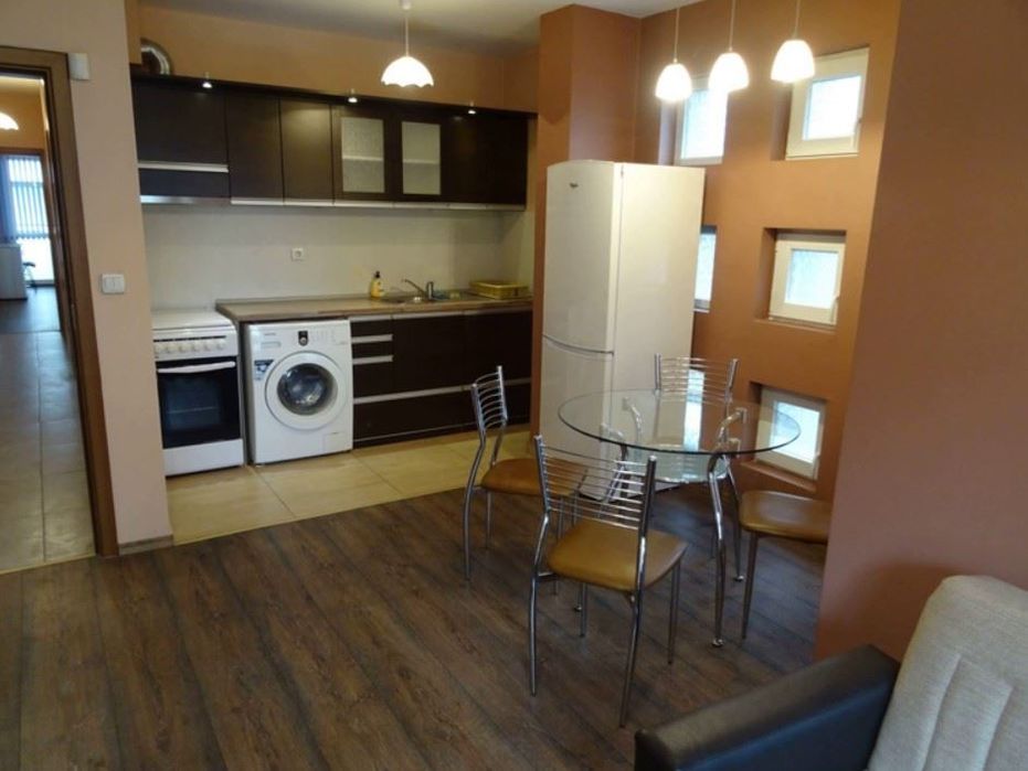 Дава се под наем Тристаен апартамент в София, Редута - 100 кв.м за 698.19 € - Снимка #2