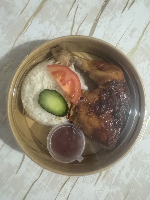 Обед домвшний очень вкусный.