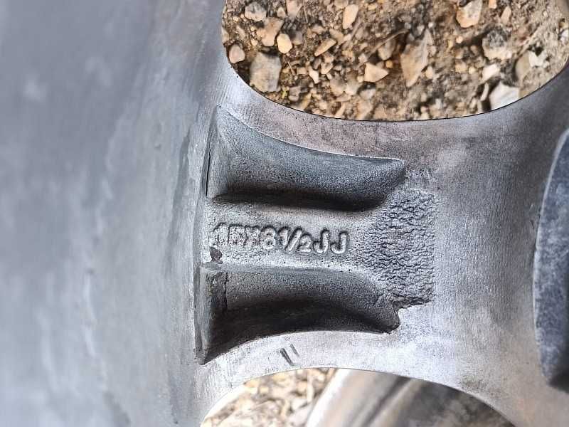 Продам легкосплавные диски на автомашину БМВ 5 е39