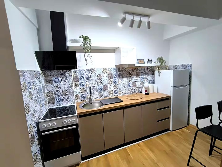 Дава се под наем Двустаен апартамент в София, Младост 1А - 77 кв.м за 459 € - Снимка #3