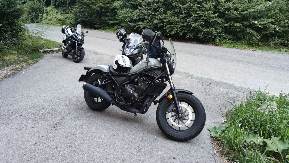 Motocicleta Honda CMX500 Rebel