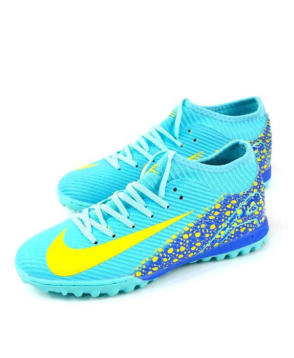 Sarakanoshka Nike New