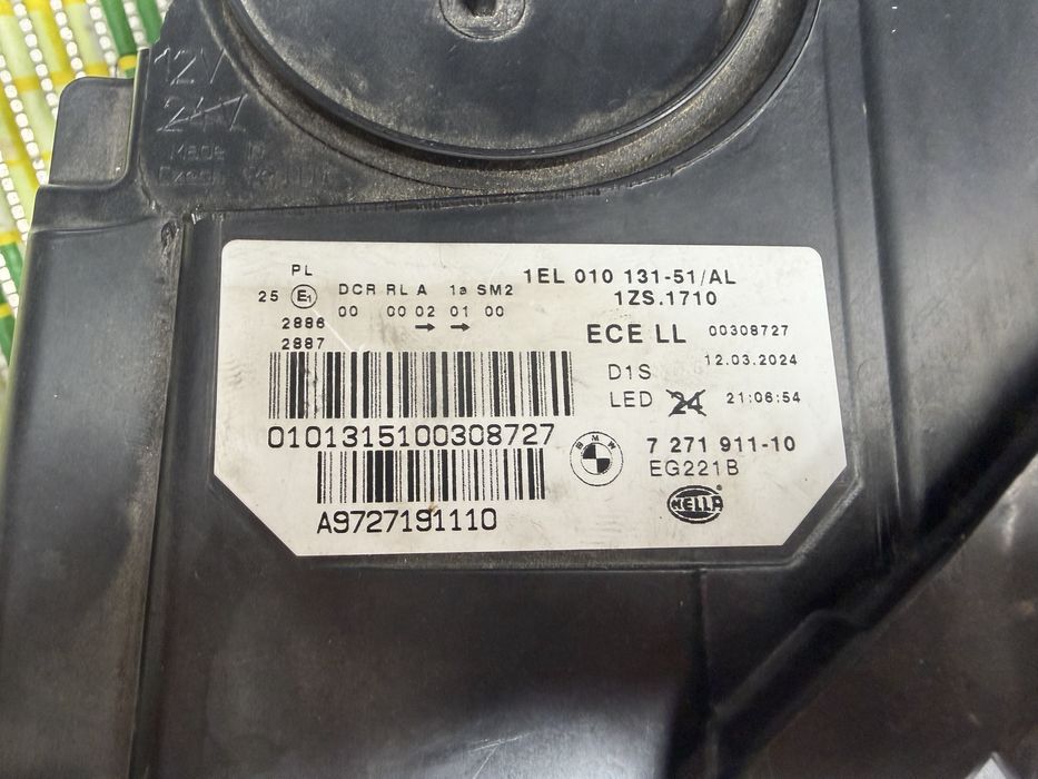 Far stanga BMW f10 Bixenon