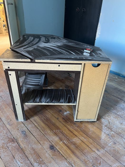 Бюро Икеа ъглово