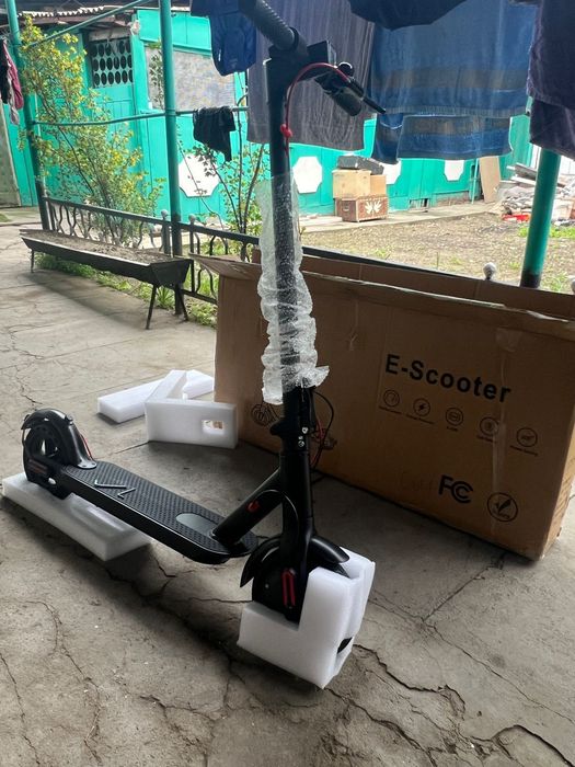 Электросамокат новый