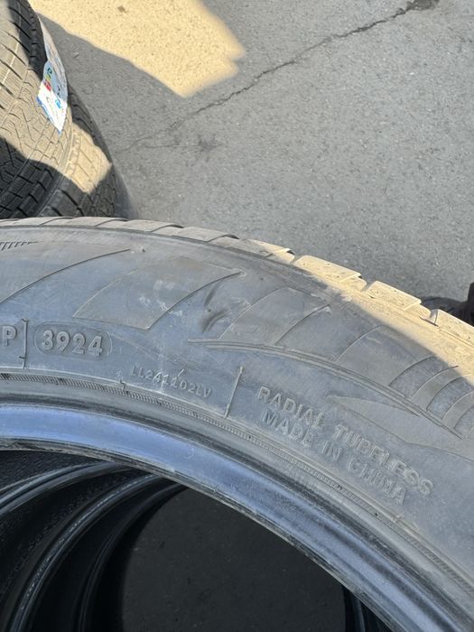 Летние шины 235/50R18
