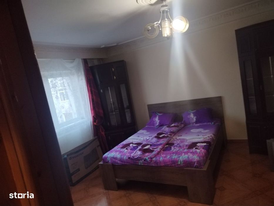 De vânzare apartament 1 camera Zona Rosiori