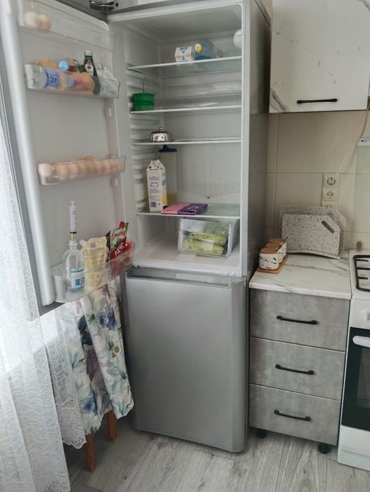 Холодильник INDESIT