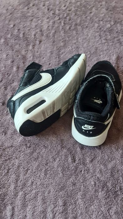 Nike  AiR. 27.5номер