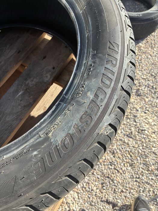 215/55/17 Бриджстоун Летни