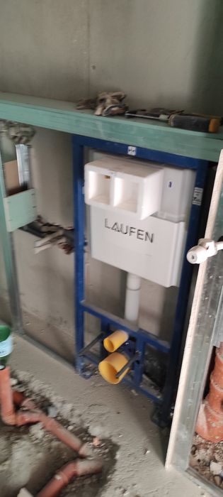 Водопроводчик .ВиК и ОВ млнтаж на вентилация ,  услуги кърти чисти изв