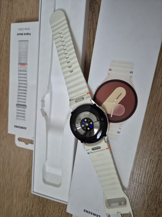 Часовник Samsung Galaxy 7L 310 silver